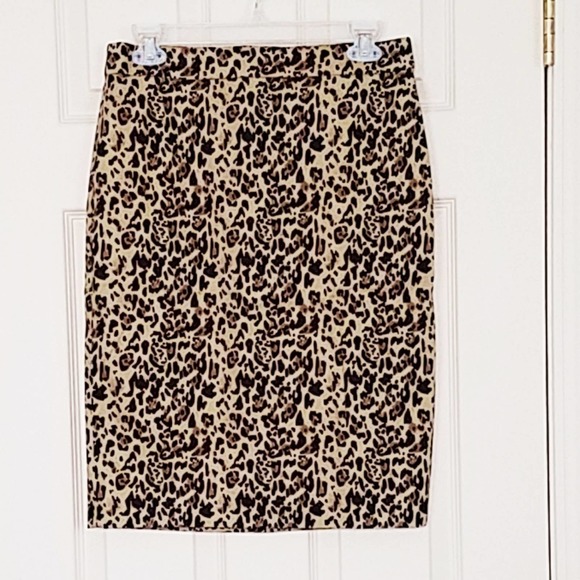 J. Crew Animal Print Pencil Skirt Size 4 - Picture 9 of 11